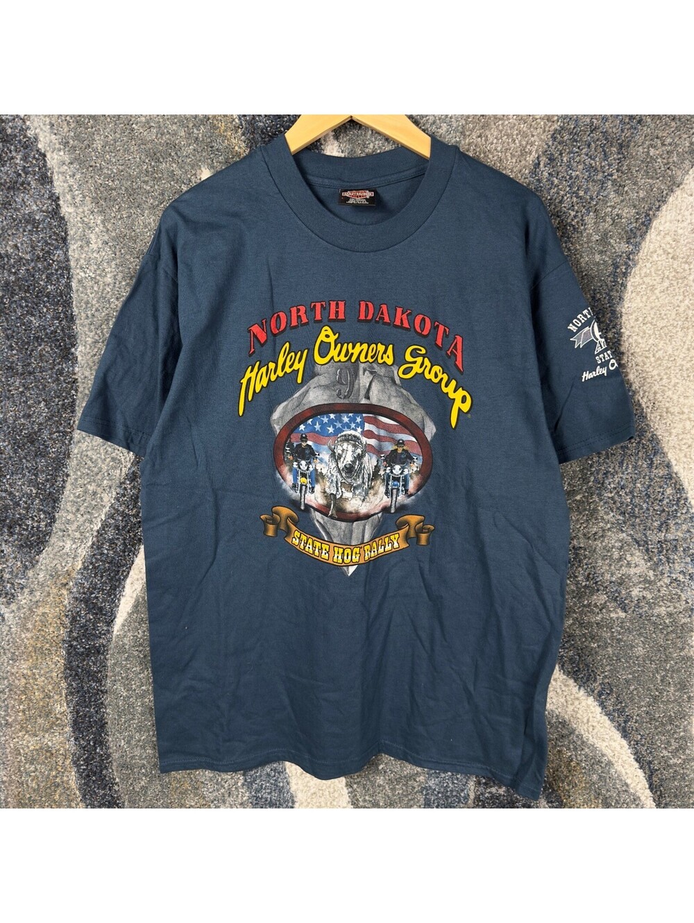 Vintage 1997 Harley Davidson HOG Rally T-Shirt Mens L Medora - Picture 2 of 6